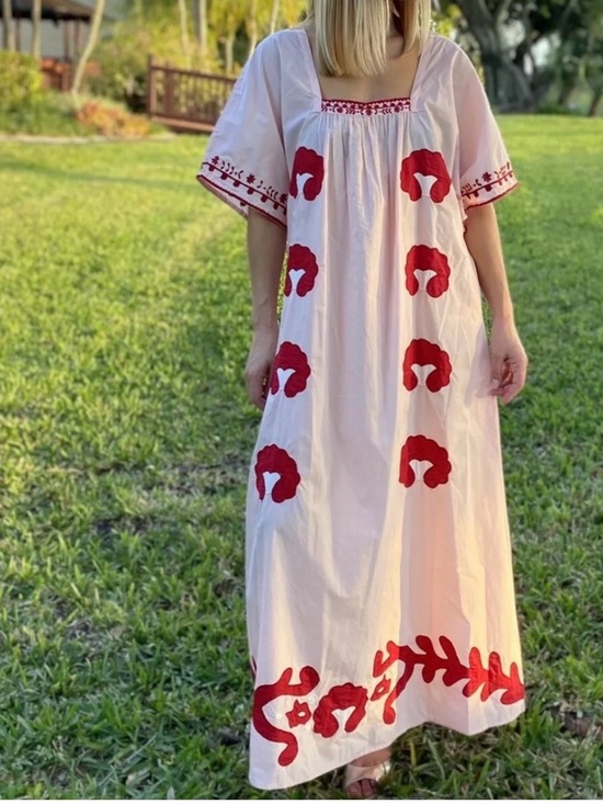 Zara Dresses & Skirts - Zara Pink Maxi Dress with Red Appliqué